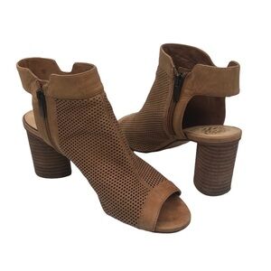 Vince Camuto Brown Suede Jakayla Peep Toe Suede Bootie Sandal Size 8 1/2 Women's